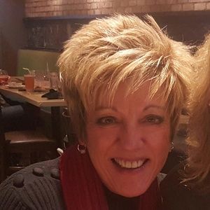 Meet your Posher, Dianne